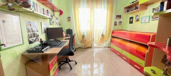 5-Zimmer Gewerbliche Immobilie in Bari, Italy, Nr. 23737 27