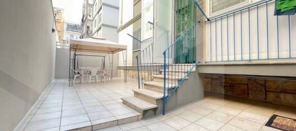 5-Zimmer Gewerbliche Immobilie in Bari, Italy, Nr. 23737 23