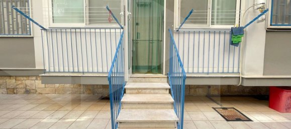 5-Zimmer Gewerbliche Immobilie in Bari, Italy, Nr. 23737 35