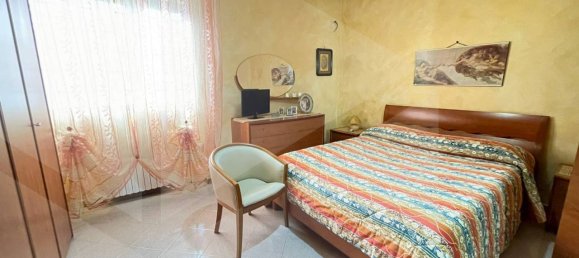 5-Zimmer Gewerbliche Immobilie in Bari, Italy, Nr. 23737 6