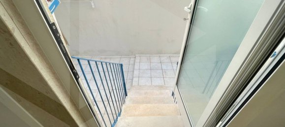 5-Zimmer Gewerbliche Immobilie in Bari, Italy, Nr. 23737 24