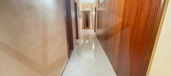 5-Zimmer Gewerbliche Immobilie in Bari, Italy, Nr. 23737 15