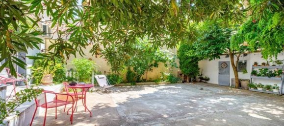 2 bedrooms Apartment in Villeurbanne, France No. 285480 2