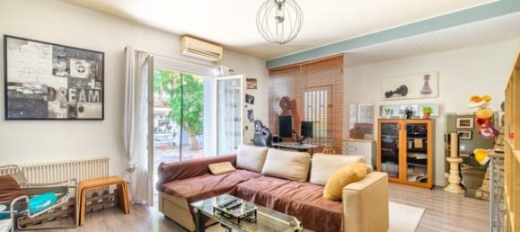 2 bedrooms Apartment in Villeurbanne, France No. 285480 3