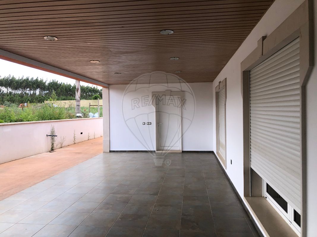 7 chambres Maison à Leiria, Portugal No. 156517