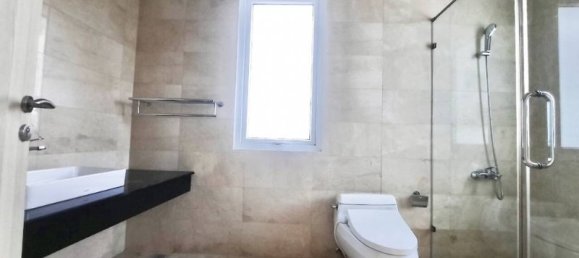 Villa de 4 dormitorios en Tay Ho, Vietnam No. 518 13