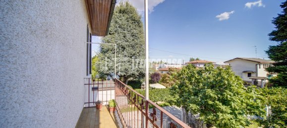 3غرفة فيلا في Besnate, Italy رقم 298150 9