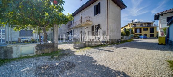 3غرفة فيلا في Besnate, Italy رقم 298150 12