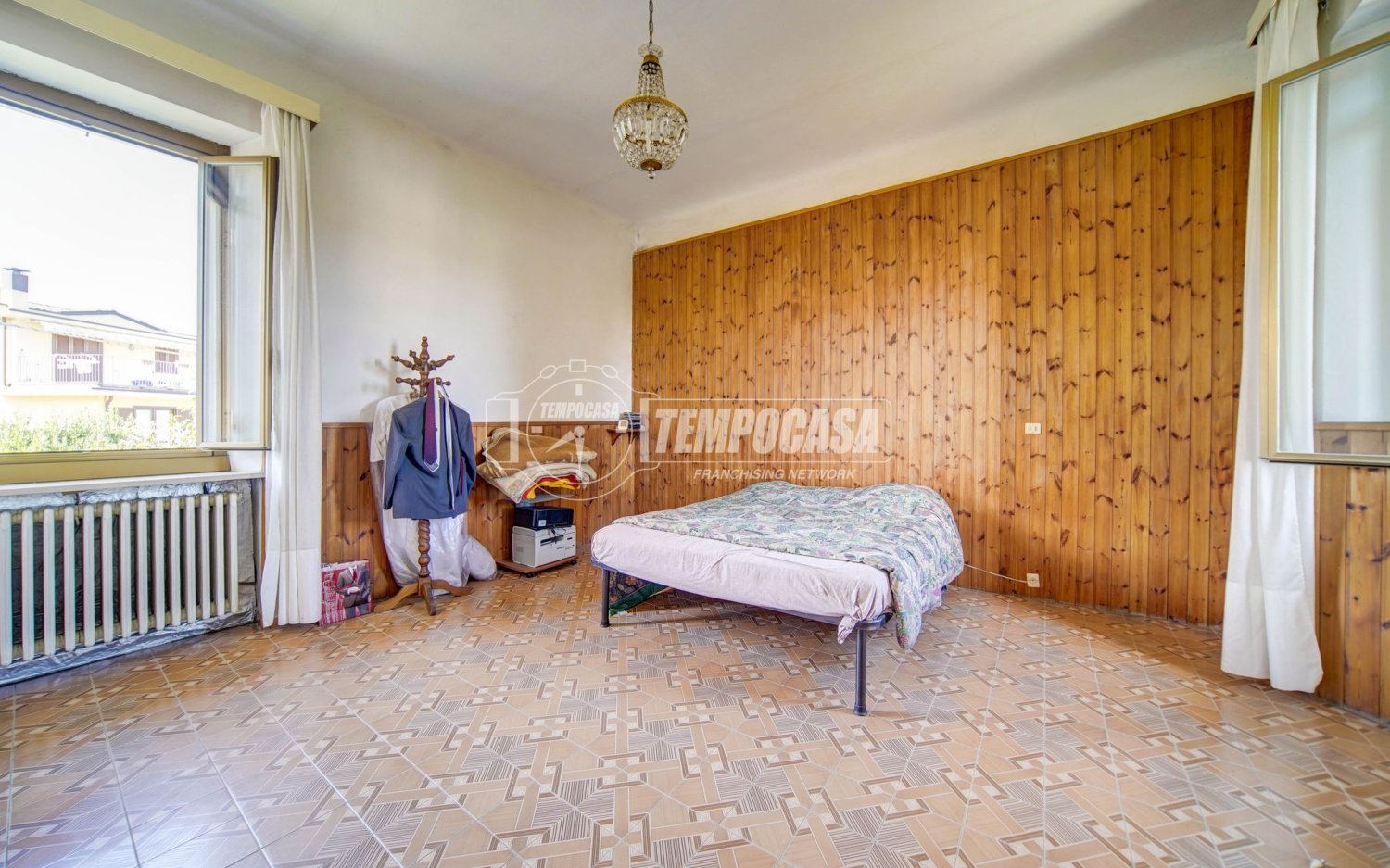 3غرفة فيلا في Besnate, Italy رقم 298150