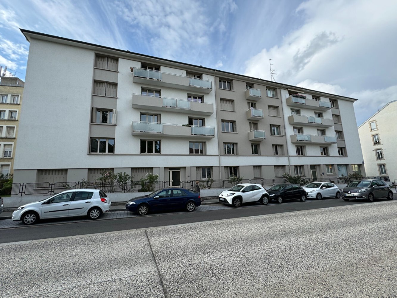 2 bedrooms Apartment in Nancy, France No. 247249