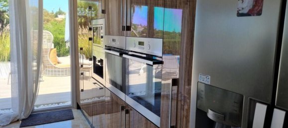 Villa de 5 dormitorios en Marbella, Spain No. 167466 30