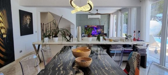 Villa de 5 dormitorios en Marbella, Spain No. 167466 29