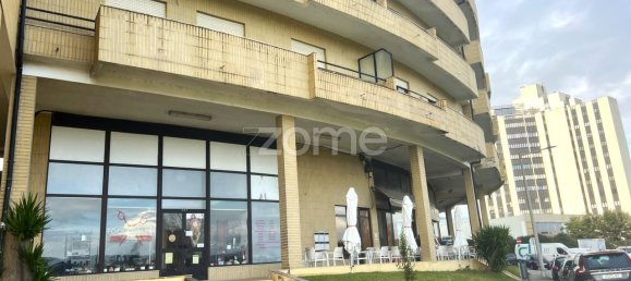 24m² Commercial property in Viana do Castelo, Portugal No. 90731 19