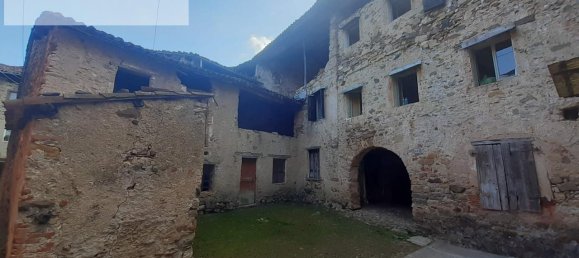 3 rooms House in Valli del Pasubio, Italy No. 67144 2