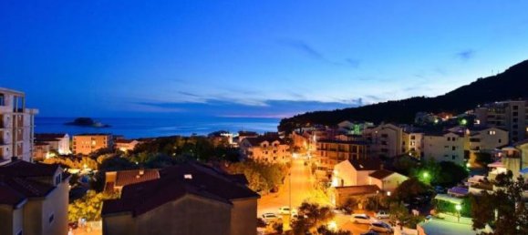 3 bedrooms Apartment in Budva, Montenegro No. 166 14