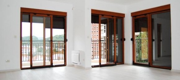 3 bedrooms Apartment in Budva, Montenegro No. 166 8