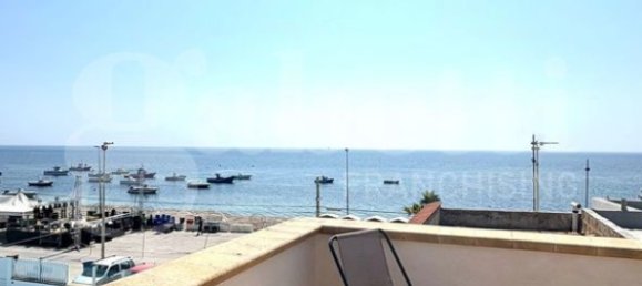 2 Schlafzimmer Haus in Petrosino, Italy, Nr. 351418 21