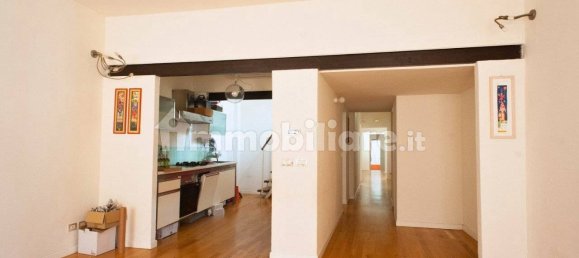 2 bedrooms Apartment in Reggio Emilia, Italy No. 349767 4