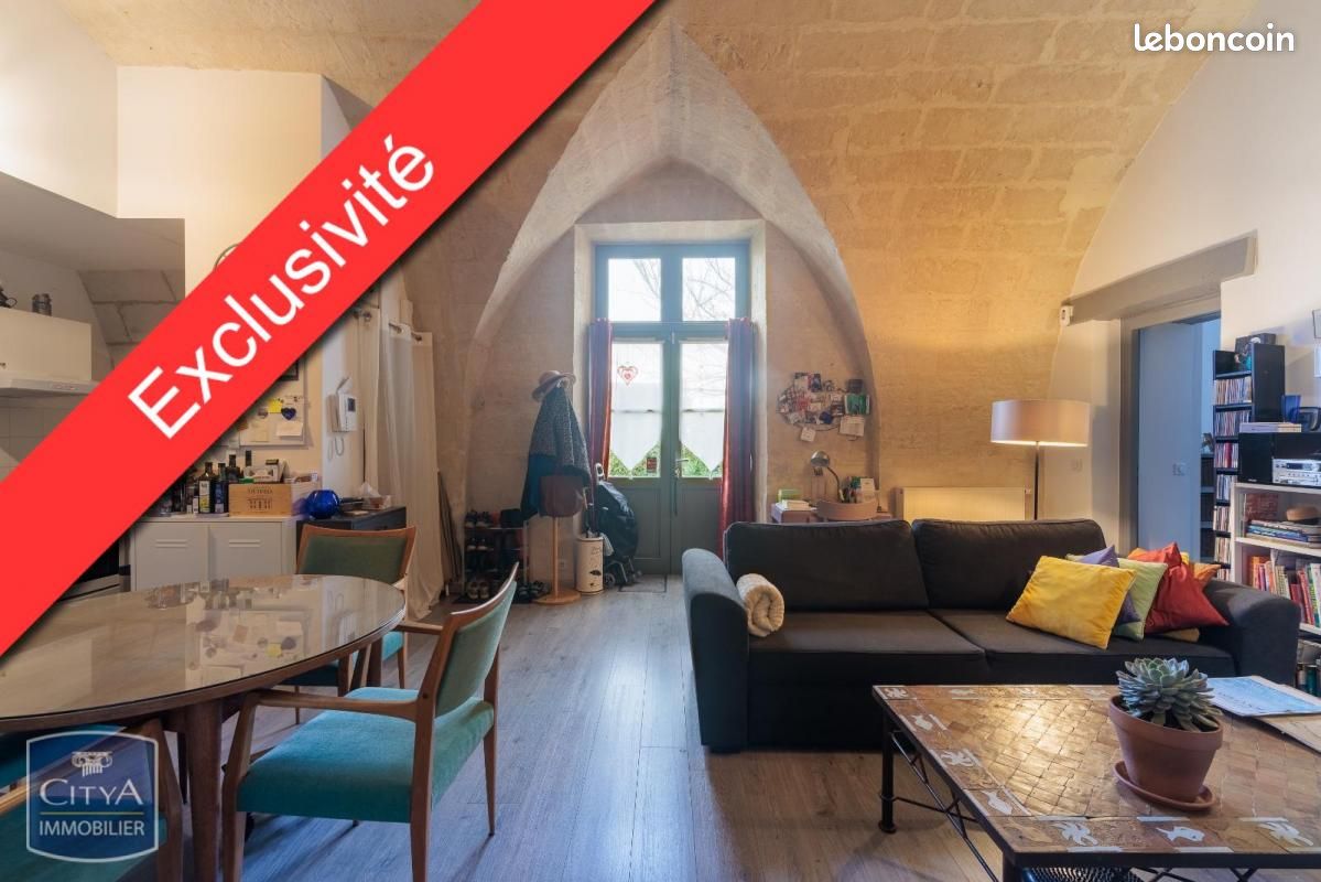 Apartamento de 2 dormitorios en Chinon, France No. 49698