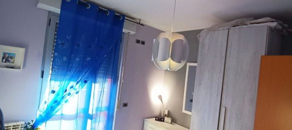 3 rooms Apartment in Urbania, Italy No. 17459 16