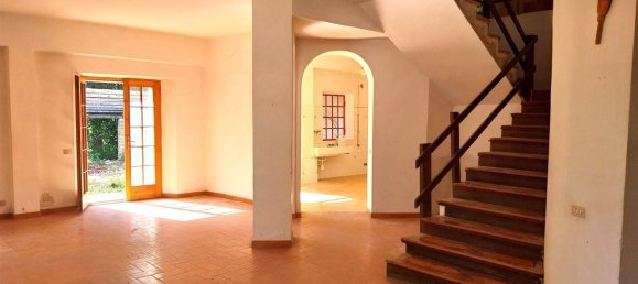 7 rooms Villa in Ancona, Italy No. 308170 4