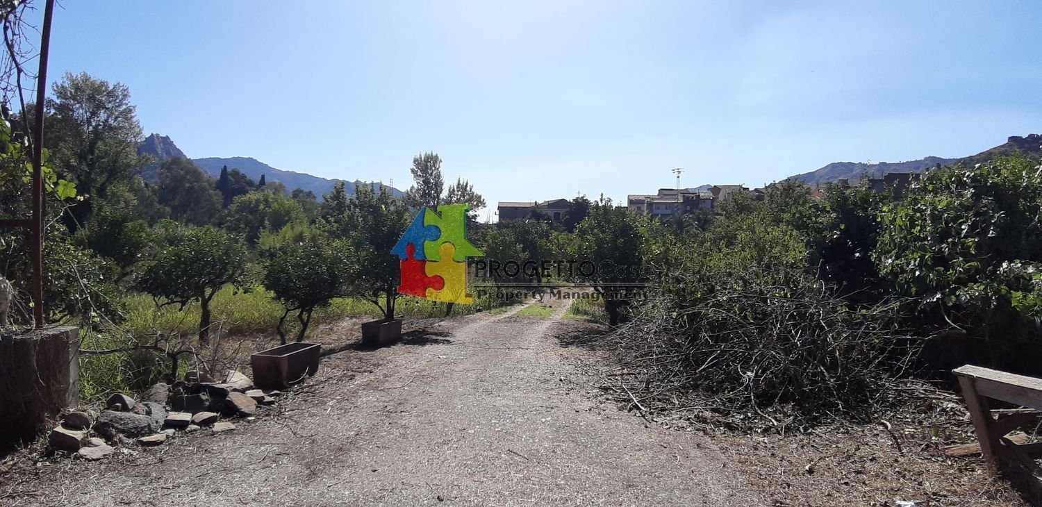 Terrain à Francavilla di Sicilia, Italy 5300m² No. 72430