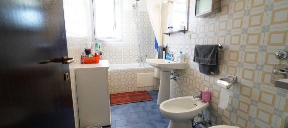 2غرفة شقة في Cologno Monzese, Italy رقم 35377 28