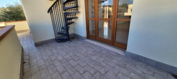 3غرفة بانتهاوس في Pisa, Italy رقم 115507 3