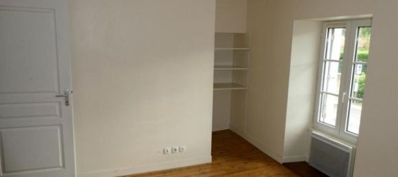 283m² Office in Vienne, France No. 315641 10