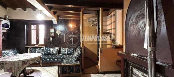 2 rooms House in Chiari, Italy No. 93882 7