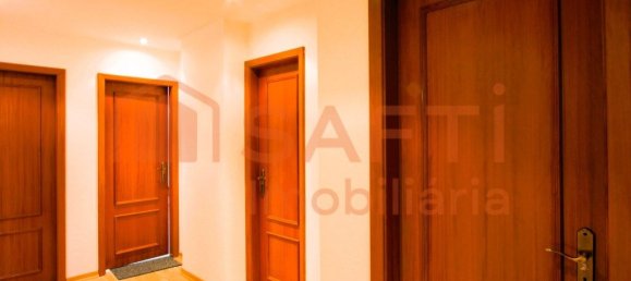 5 Schlafzimmer Doppelhaus in Leiria, Portugal, Nr. 295795 34