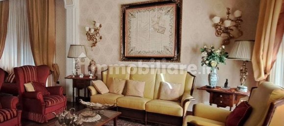 5-salle Appartement à Vibo Valentia, Italy No. 103253 14