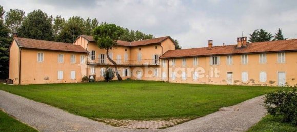 Casa de 58 dormitorios en Ozzero, Italy No. 61145 13