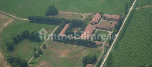 Casa de 58 dormitorios en Ozzero, Italy No. 61145 19