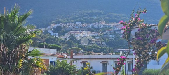 Вилла с 3 спальнями в Сан Феличе Чирчео, Италия № 316285 14