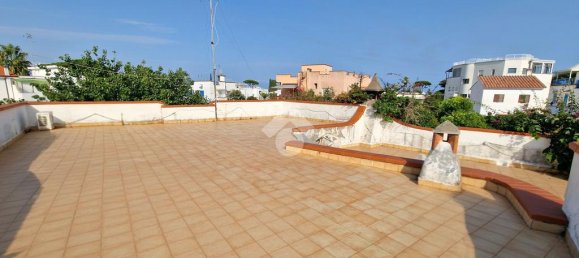 Вилла с 3 спальнями в Сан Феличе Чирчео, Италия № 316285 8