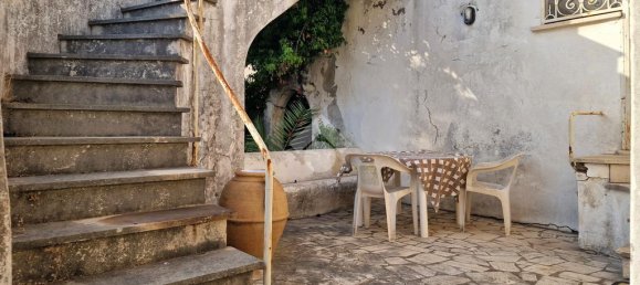 Вилла с 3 спальнями в Сан Феличе Чирчео, Италия № 316285 4