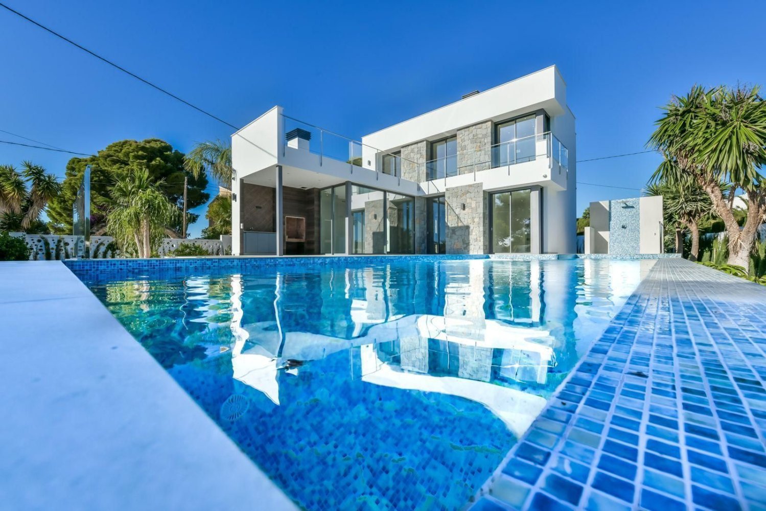 5 bedrooms Villa in Calpe, Spain No. 11955