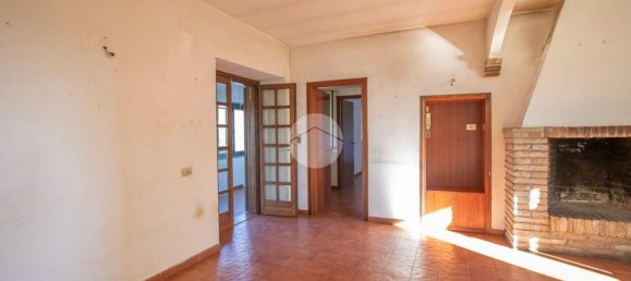 6 rooms House in Otricoli, Italy No. 101873 16