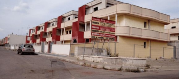 6 rooms Apartment in Parabita, Italy No. 183465 3