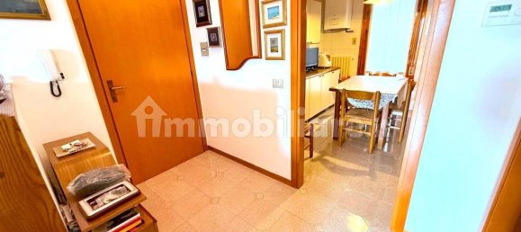 2 bedrooms Apartment in Urbino, Italy No. 132425 9