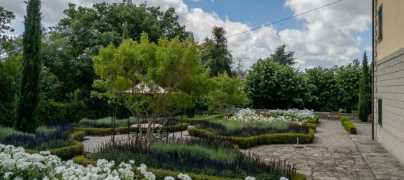 Вилла с 5 спальнями в Кортона, Италия № 53651 32