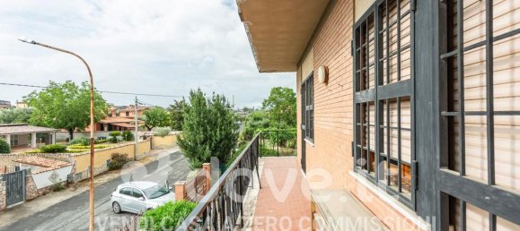 4 rooms Apartment in Zagarolo, Italy No. 75589 10