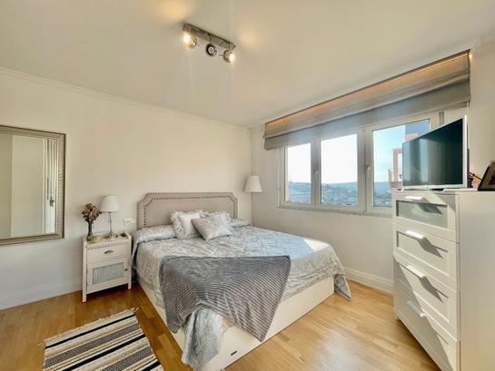 4 غرف نوم منزل ذو طابقين في Lugo, Spain رقم 197338