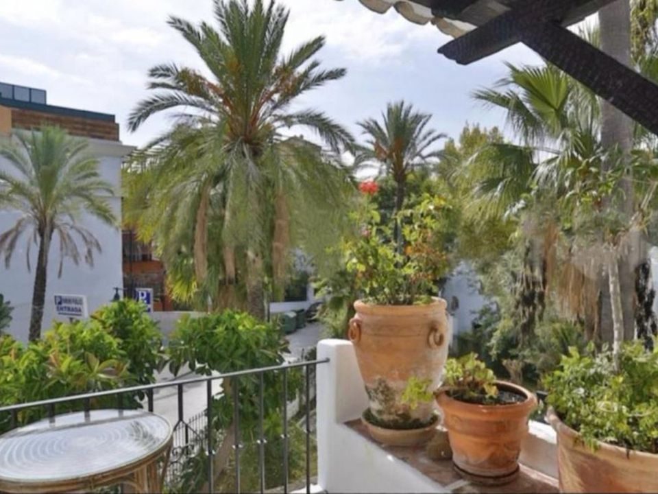 3 bedrooms Penthouse in Marbella, Spain No. 206870