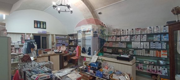 Коммерческая недвижимость с 1 комнатой в Кьярамонте Гульфи, Италия № 147132 8