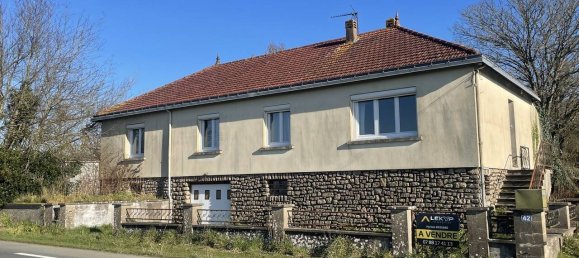 4 chambres Maison à Les Herbiers, France No. 317363 8