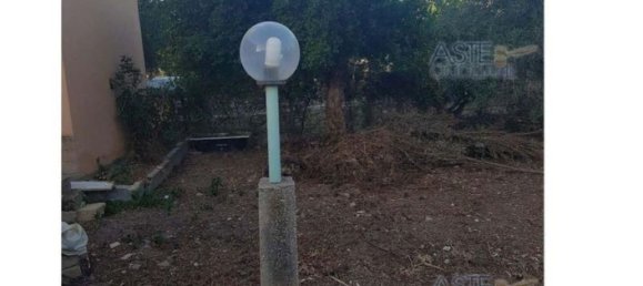 5 rooms Apartment in Sciacca, Italy No. 227471 4