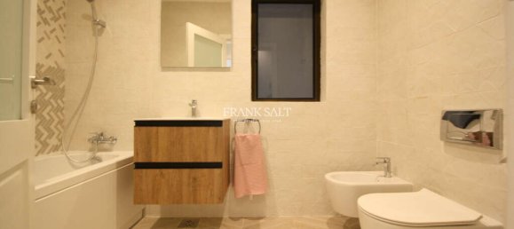 Apartamento de 3 dormitorios en Sliema, Malta No. 9718 24