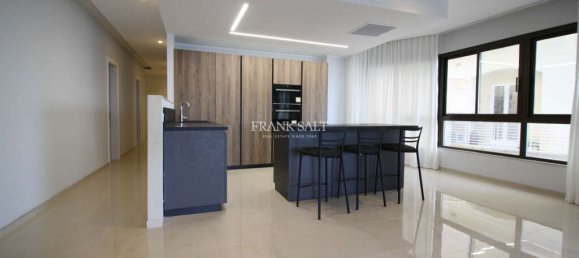 Apartamento de 3 dormitorios en Sliema, Malta No. 9718 12